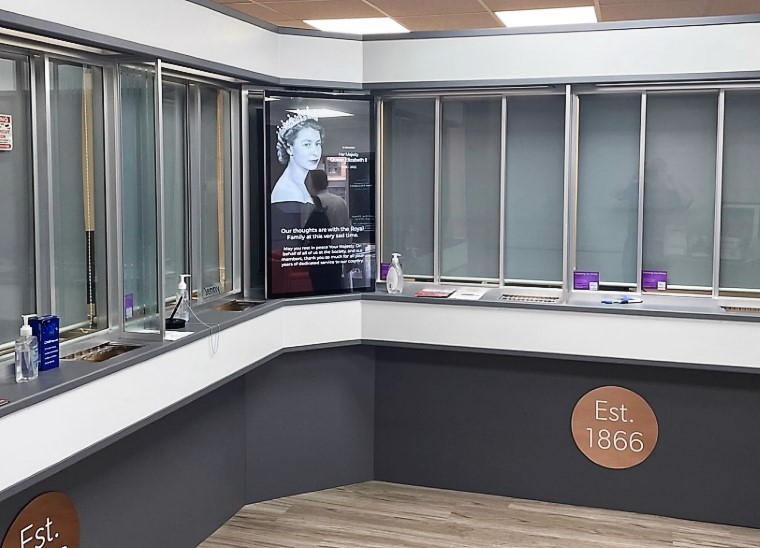 Financial Service Gets a Modern New Look
